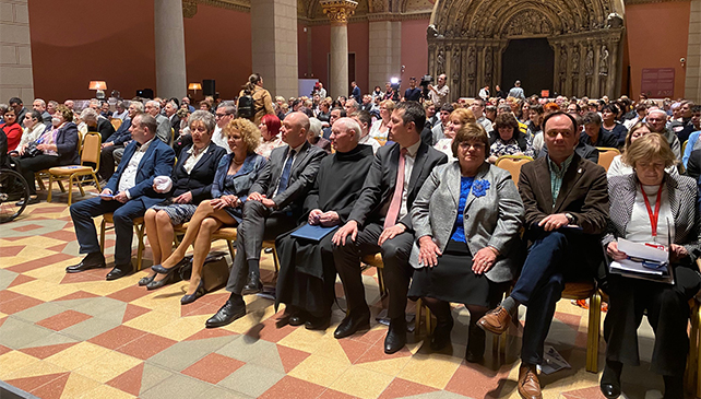 Dr. Ákos Kozma Delivers Speech at ÉFOÉSZ Anniversary Event